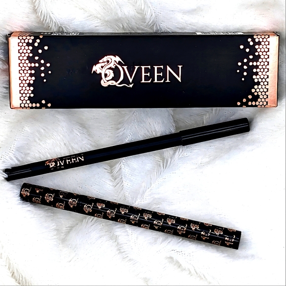 Qveen Studio Makeup Qveen Dragon Duo Liquid Wax Pencil